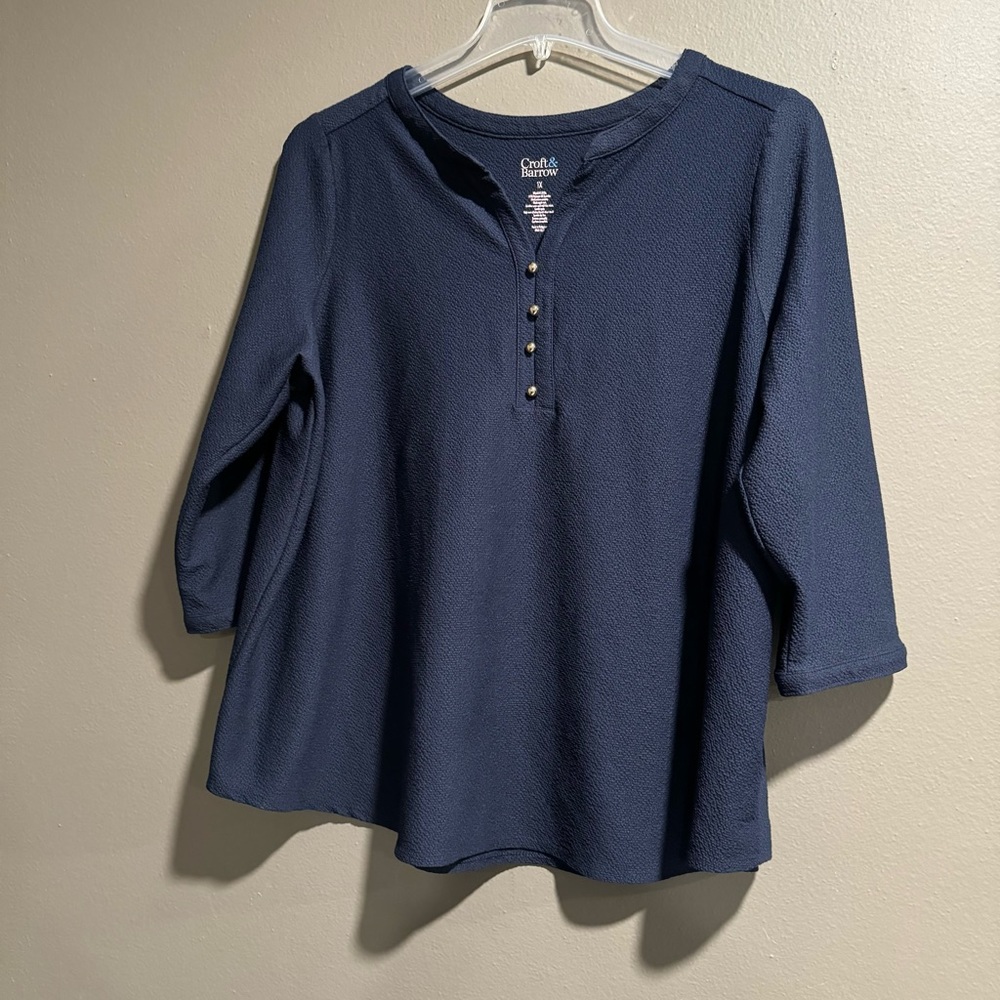 Croft & Barrow Split Neck Top Size 1X